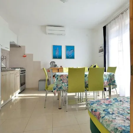 Iva Apartments&bikes * Pula