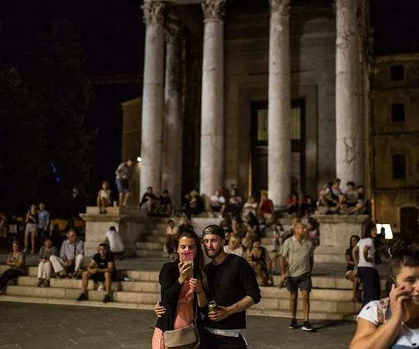 Iva Apartments&Bikes